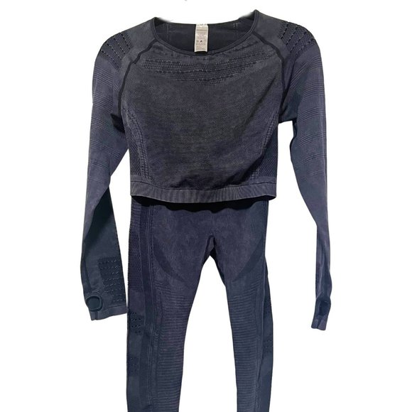 Pants - NWOT Athletic top and legging set